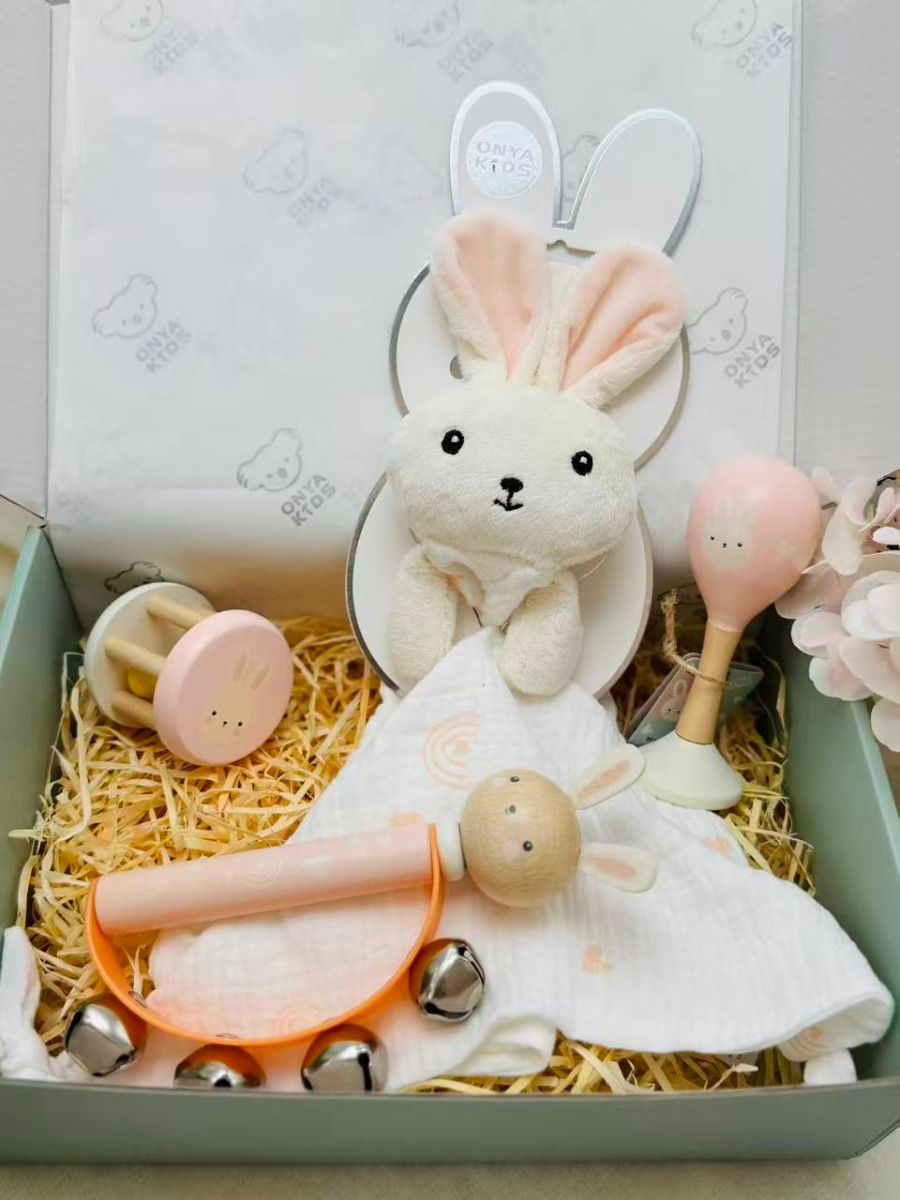 4pcs Bunny Baby Hamper/Gift Box