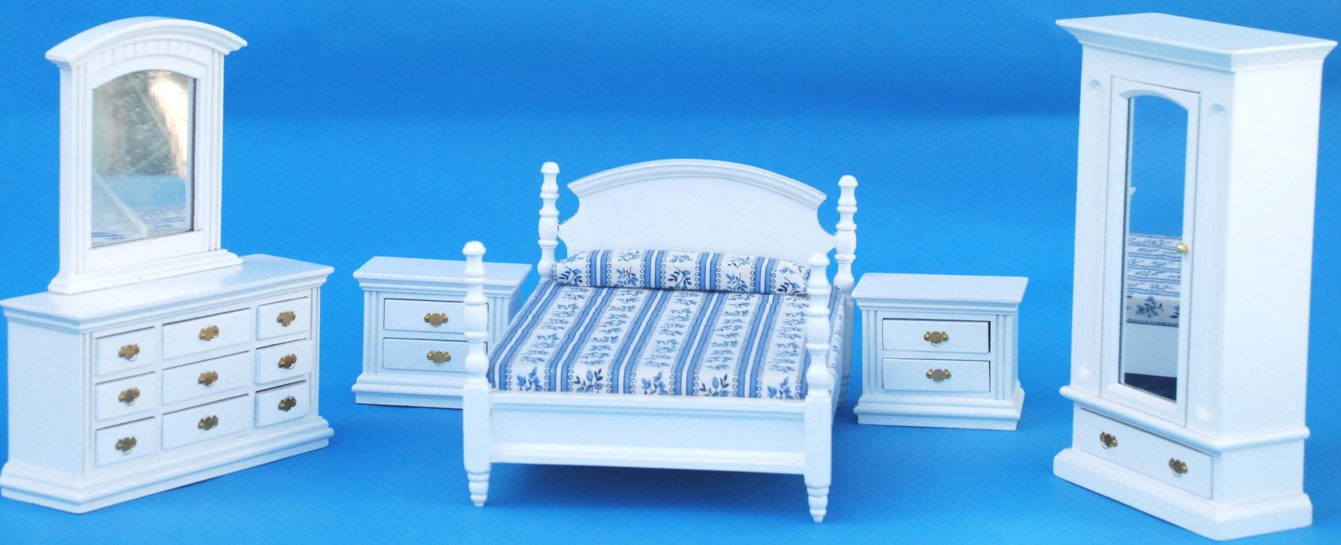 Wooden 5pcs White Bedroom Furniture Set